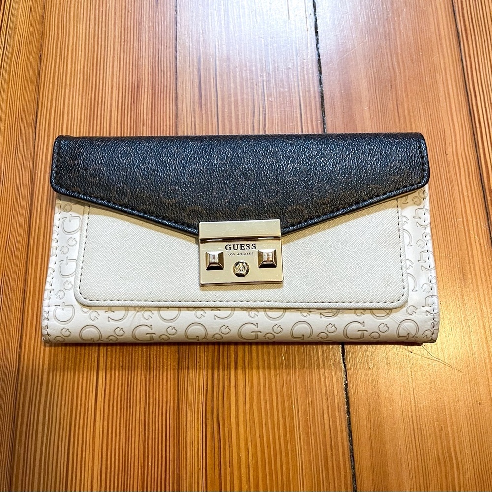 GUESS Classic G Logo Wallet